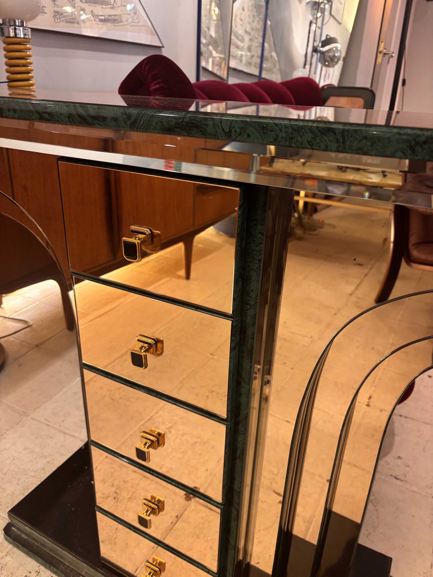 Consola de espejo estilo art decó